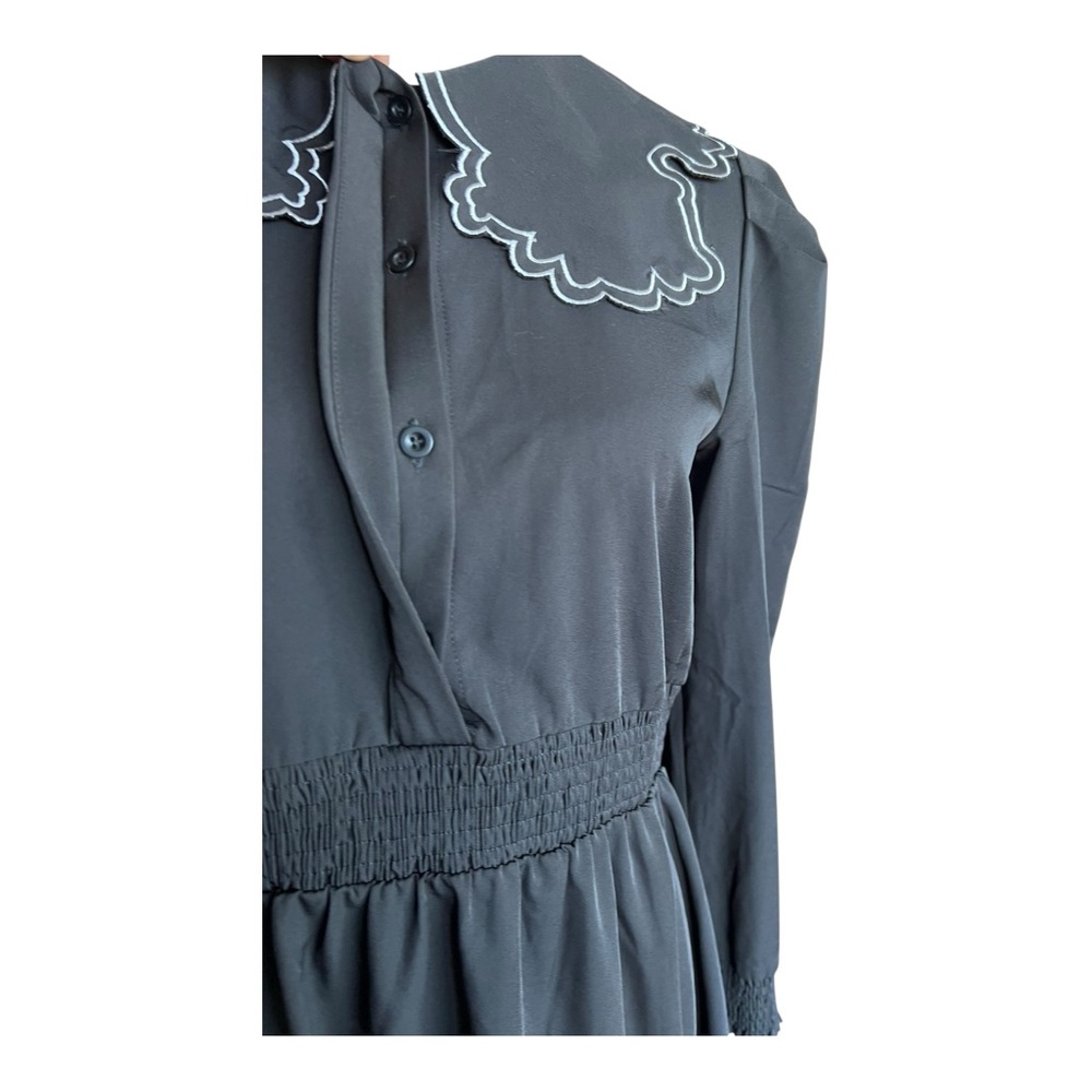 Vintage Minimal Black Long Sleeve Dress with White Scalloped Collar Size 16G - Picture 8 of 9